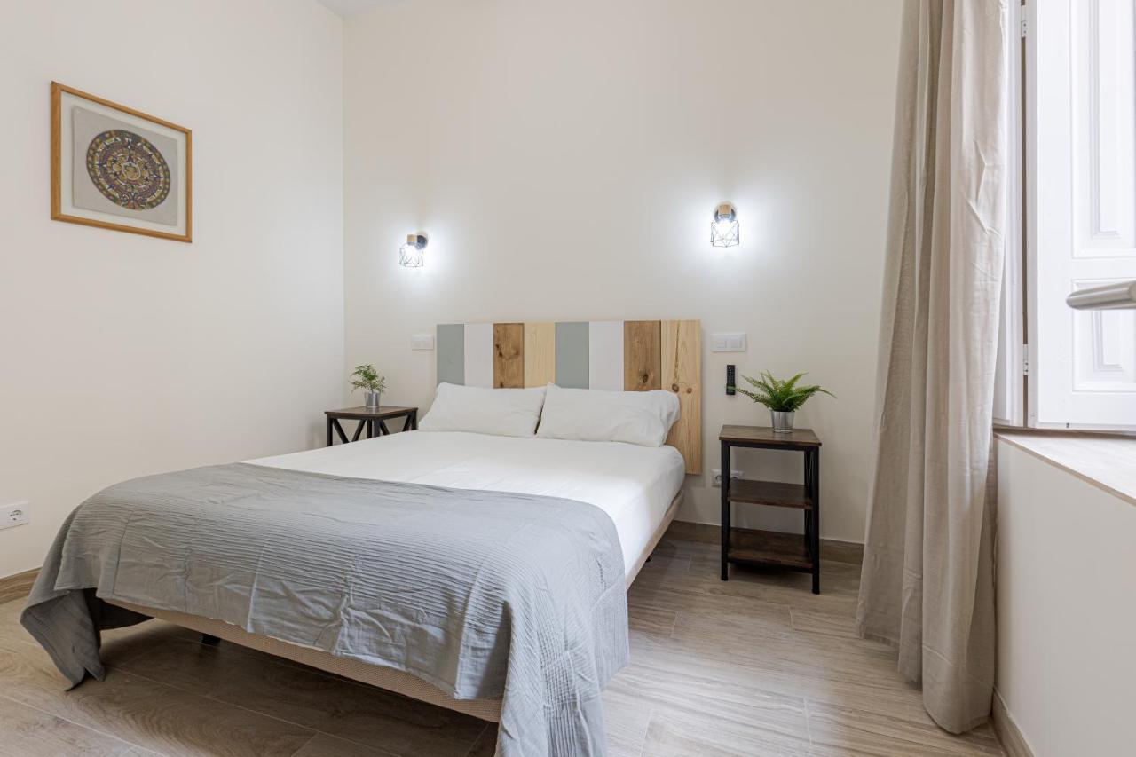 Ferienwohnung Latina XIII Madrid Exterior foto